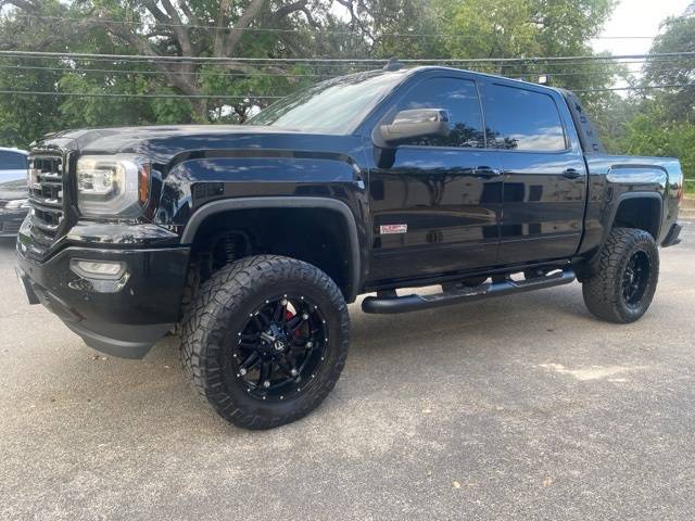 2017 GMC Sierra 1500 SLT — Pickup Truck — 157,522 mi — San Antonio, TX