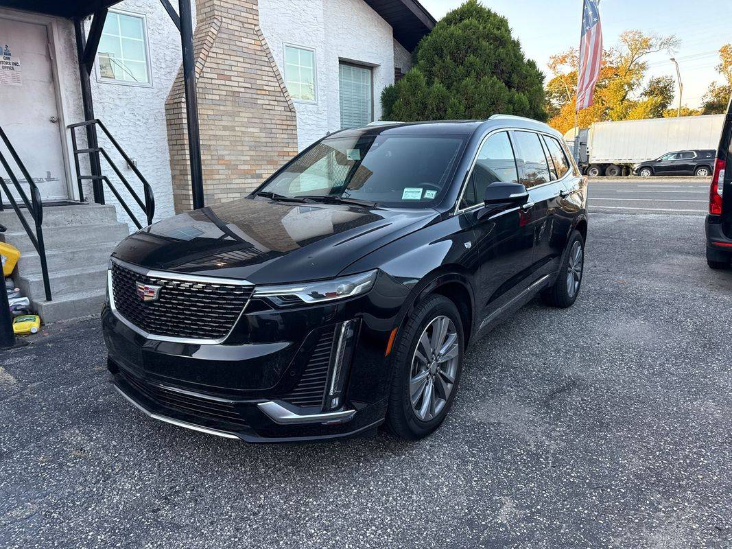 2025 Cadillac XT6 Premium Luxury — SUV — 19,770 mi — Baldwin, NY