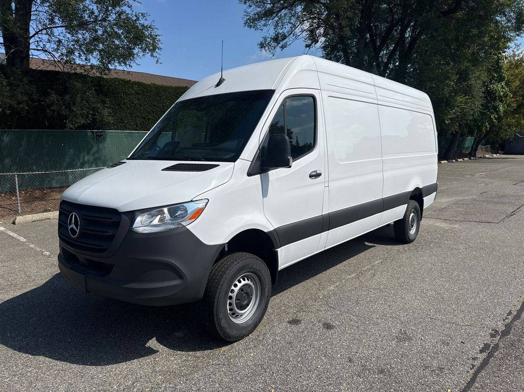 2025 Mercedes-Benz Sprinter Cargo Van 2500 — Cargo Van — 15 mi — Baldwin, NY