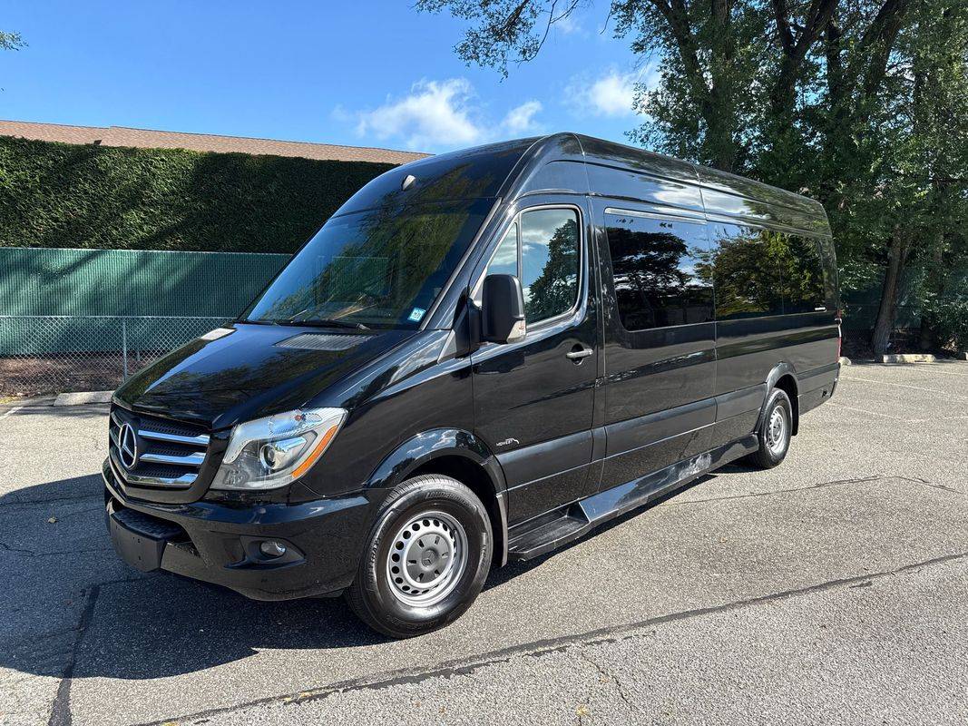 2017 Mercedes-Benz Sprinter Cargo Van 2500 — Cargo Van — 131,000 mi — Baldwin, NY