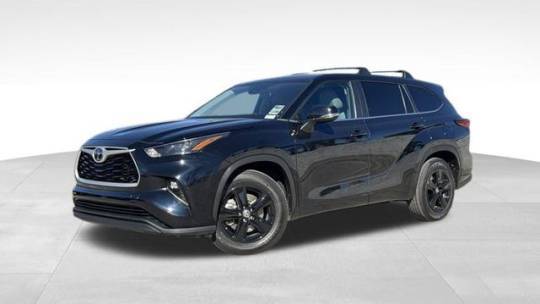 2023 Toyota Highlander LE — SUV — 83,160 mi — El Cajon, CA