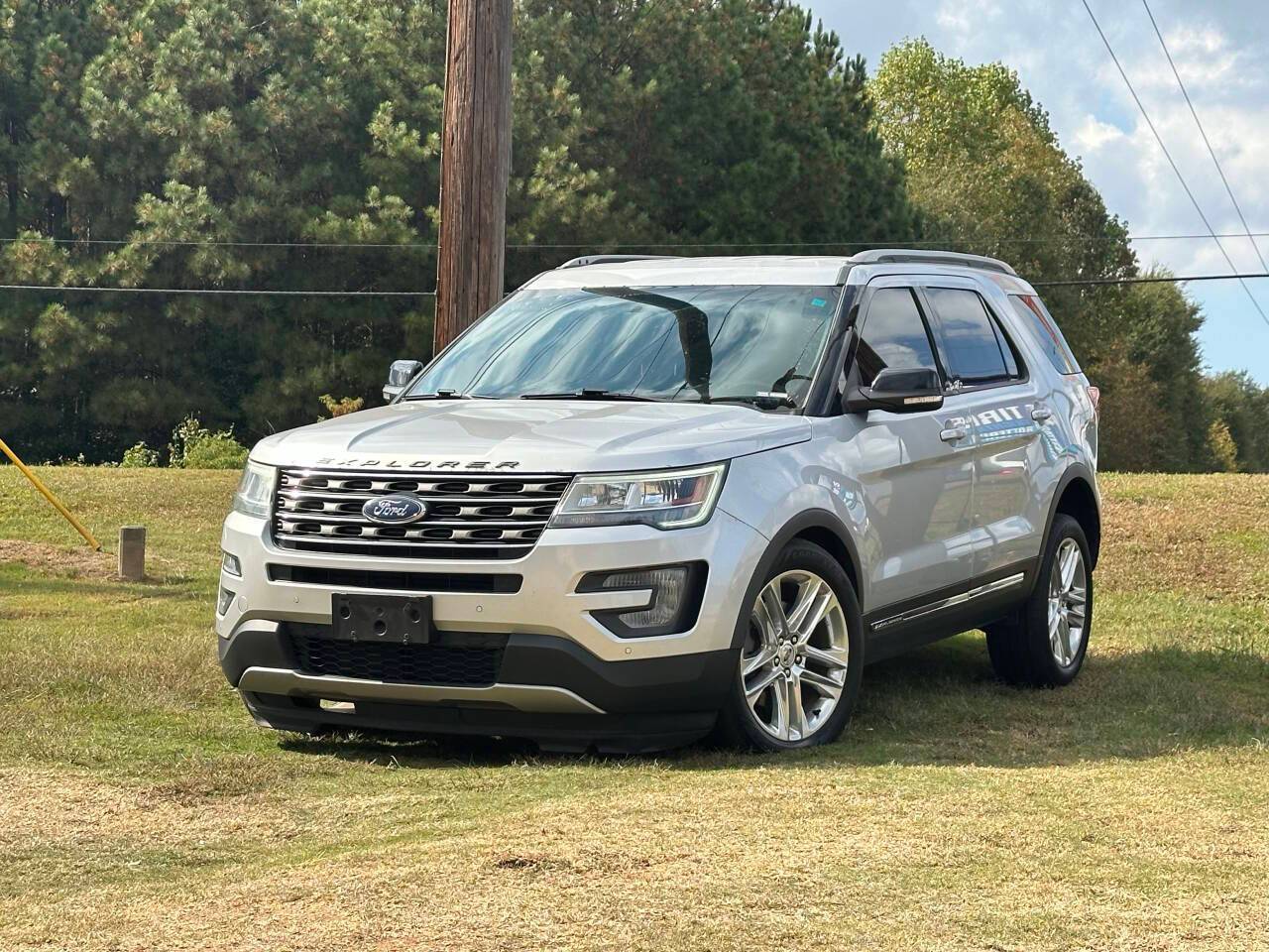 2017 Ford Explorer XLT — SUV — 156,647 mi — Austell, GA