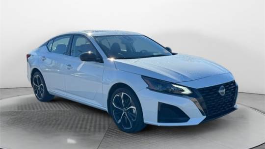 2024 Nissan Altima SR — Sedan — 2,547 mi — Fayetteville, NC