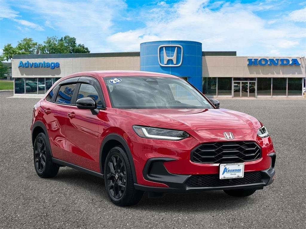 2025 Honda HR-V Sport — SUV — 6,570 mi — Saint James, NY