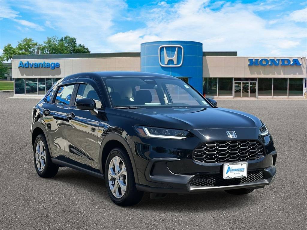 2025 Honda HR-V LX — SUV — 6,497 mi — Saint James, NY