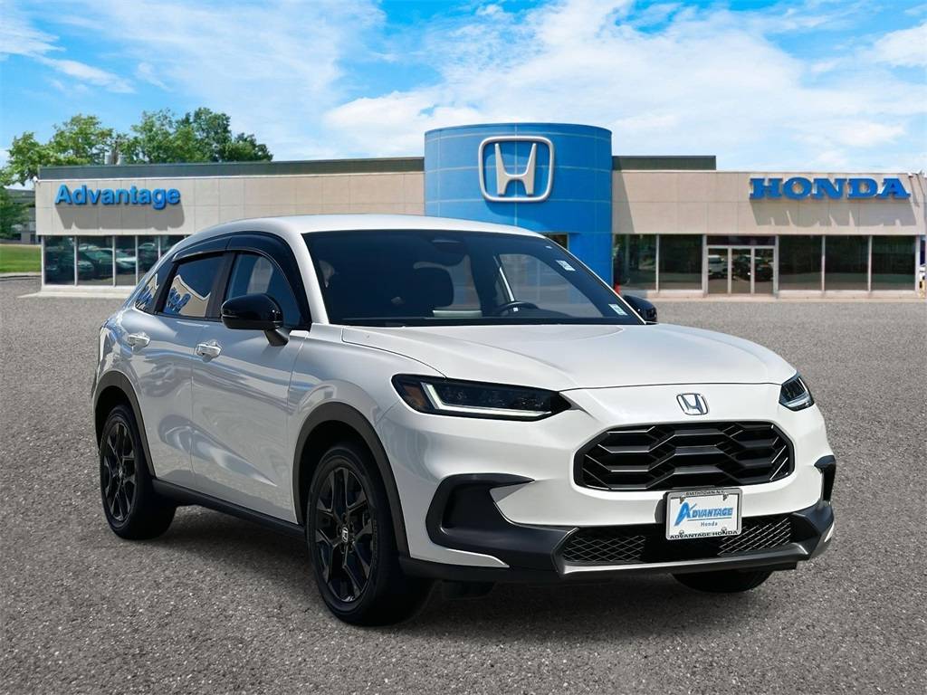 2025 Honda HR-V Sport — SUV — 8,210 mi — Saint James, NY