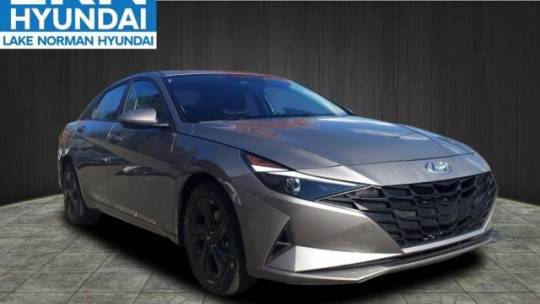 2022 Hyundai Elantra SEL — Sedan — 47,555 mi — Cornelius, NC
