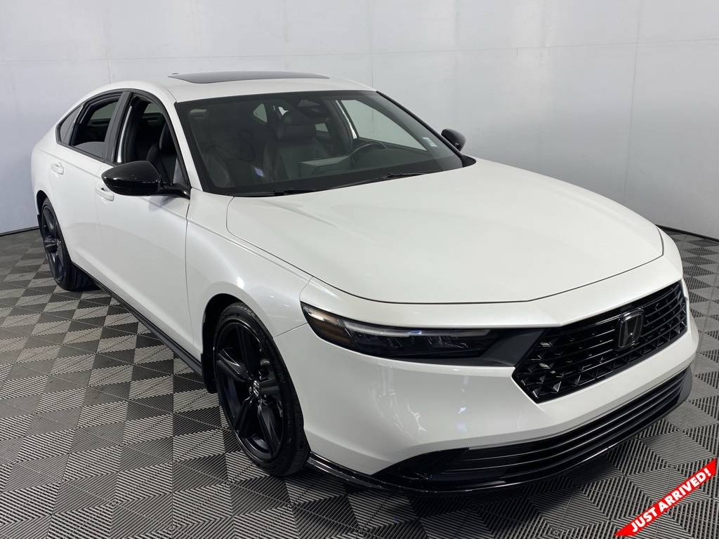 2023 Honda Accord Hybrid Sport-L — Sedan — 24,889 mi — Cornelius, NC