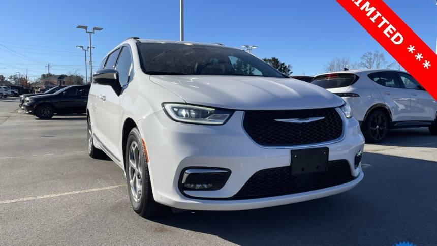 2023 Chrysler Pacifica Limited — Minivan — 70,227 mi — Cornelius, NC