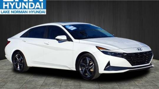 2023 Hyundai Elantra Hybrid Limited — Sedan — 19,832 mi — Cornelius, NC