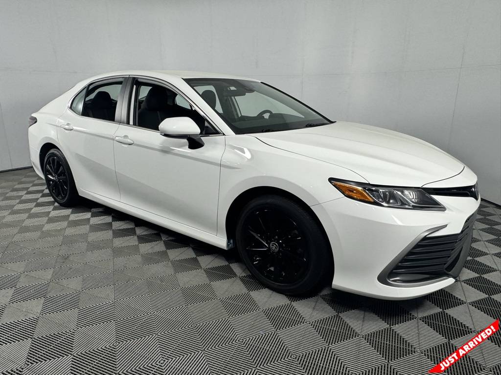2024 Toyota Camry LE — Sedan — 24,199 mi — Cornelius, NC