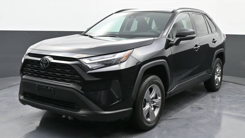 2023 Toyota RAV4 XLE — SUV — 30,550 mi — Cornelius, NC