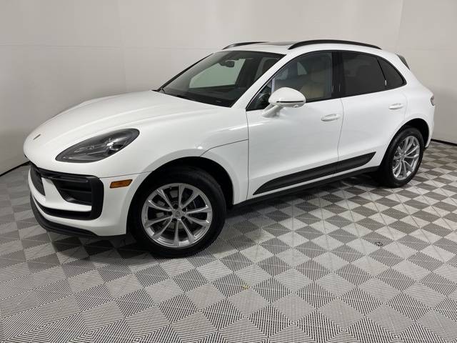 2025 Porsche Macan Standard — SUV — 4,851 mi — Cornelius, NC