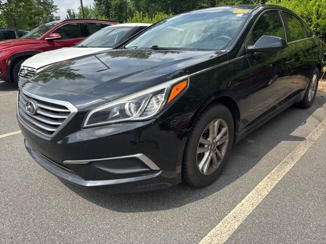 2017 Hyundai Sonata SE — Sedan — 82,519 mi — Cornelius, NC