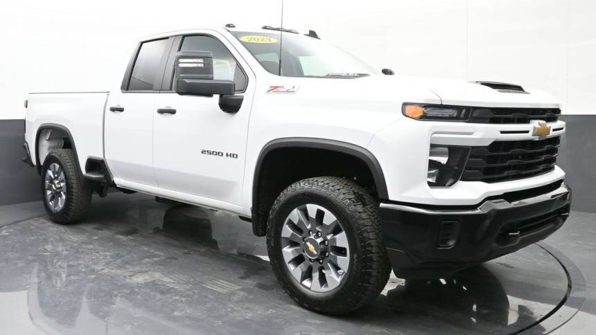 2024 Chevrolet Silverado 2500HD Custom — Pickup Truck — 9,084 mi — Cornelius, NC