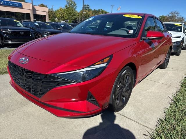 2023 Hyundai Elantra SEL — Sedan — 31,899 mi — Cornelius, NC