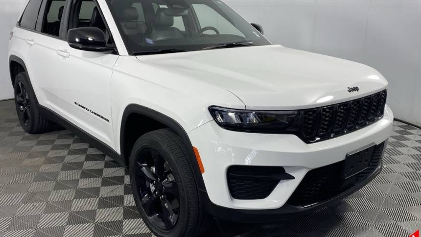 2023 Jeep Grand Cherokee Altitude — SUV — 24,484 mi — Cornelius, NC
