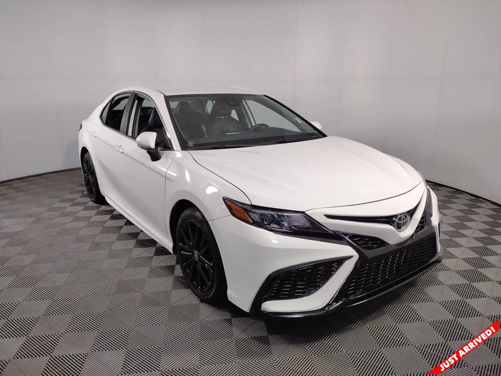 2022 Toyota Camry SE — Sedan — 56,389 mi — Cornelius, NC