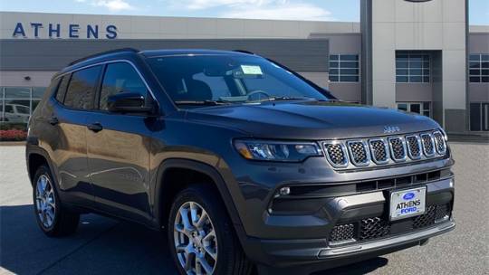 2023 Jeep Compass Latitude Lux — SUV — 5,932 mi — Cornelius, NC