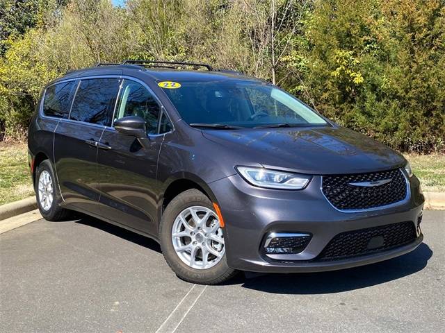 2022 Chrysler Pacifica Touring L — Minivan — 51,174 mi — Cornelius, NC