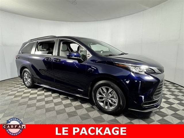 2021 Toyota Sienna LE — Minivan — 59,232 mi — Cornelius, NC