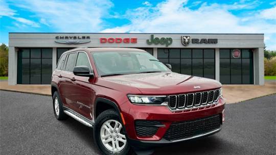 2023 Jeep Grand Cherokee Laredo — SUV — 6,188 mi — Cornelius, NC