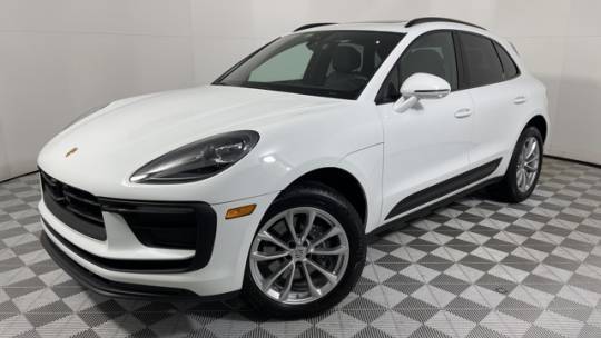 2025 Porsche Macan T — SUV — 4,726 mi — Cornelius, NC