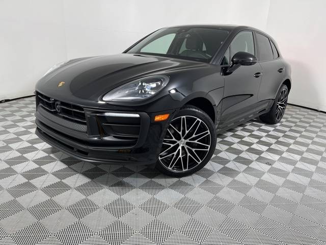 2025 Porsche Macan Standard — SUV — 4,900 mi — Cornelius, NC