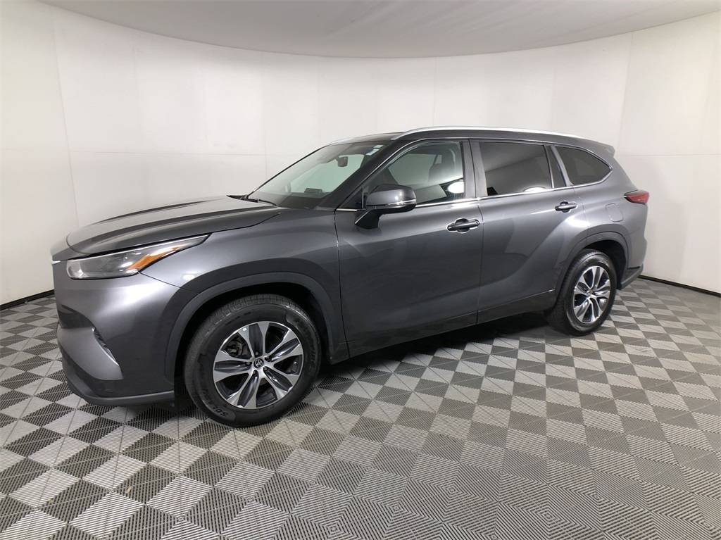 2023 Toyota Highlander XLE — SUV — 52,926 mi — Cornelius, NC