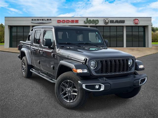 2024 Jeep Gladiator Sport S — Pickup Truck — 4,080 mi — Cornelius, NC