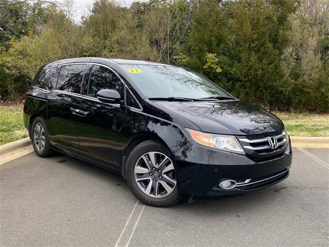 2017 Honda Odyssey Touring — Minivan — 112,504 mi — Cornelius, NC