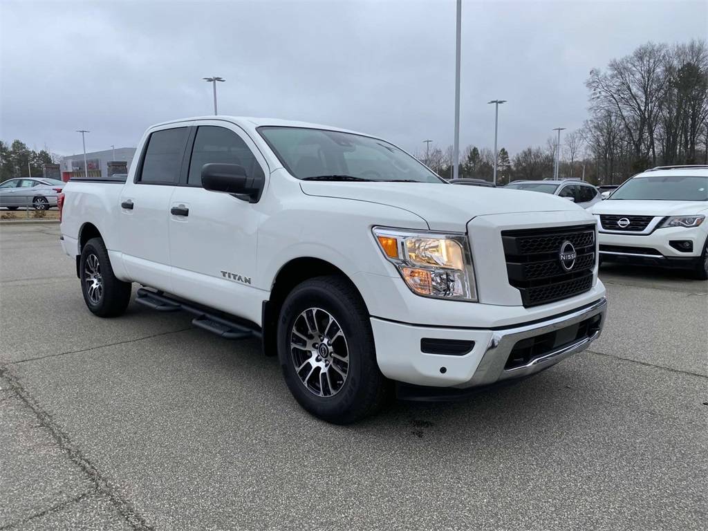 2024 Nissan Titan SV — Pickup Truck — 2,670 mi — Cornelius, NC