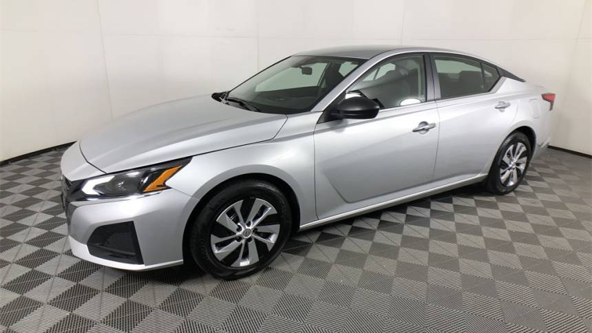 2024 Nissan Altima S — Sedan — 11,566 mi — Cornelius, NC