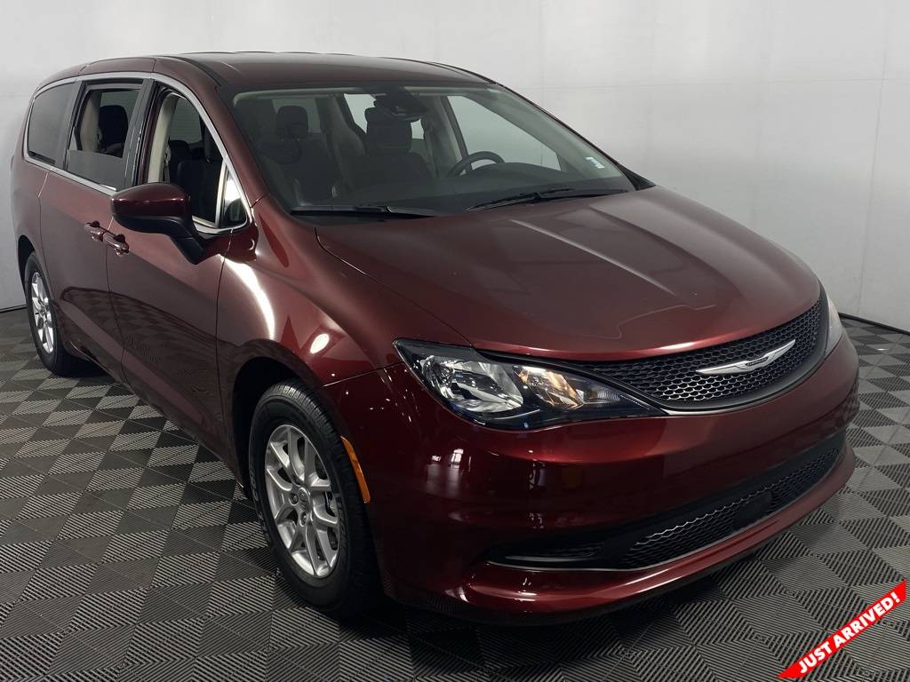 2023 Chrysler Voyager LX — Minivan — 49,677 mi — Cornelius, NC