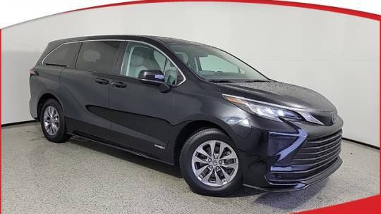 2021 Toyota Sienna LE — Minivan — 36,370 mi — Cornelius, NC