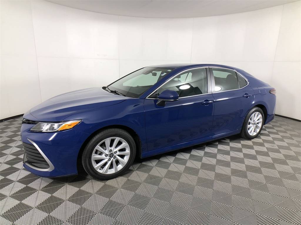 2024 Toyota Camry LE — Sedan — 21,614 mi — Cornelius, NC