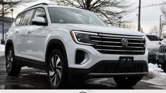 2024 Volkswagen Atlas SE with Technology — SUV — 24,223 mi — Cornelius, NC