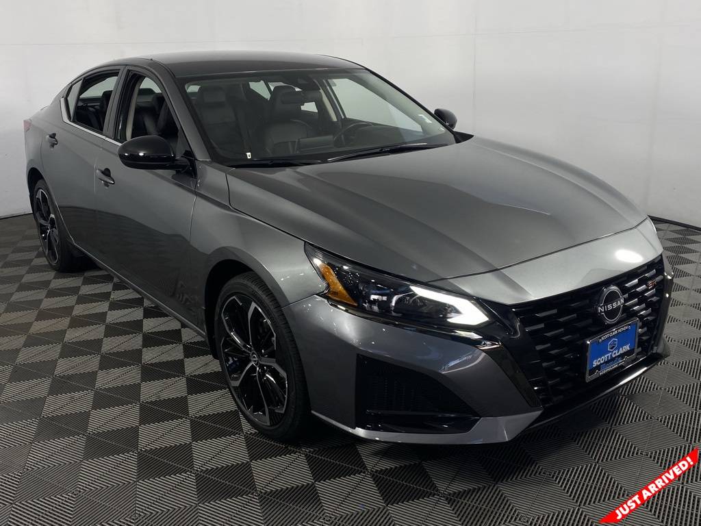 2023 Nissan Altima SR — Sedan — 4,227 mi — Cornelius, NC