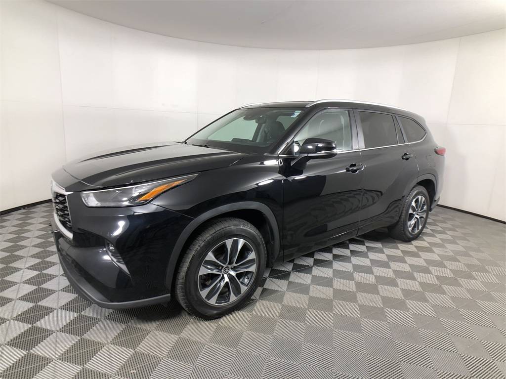 2023 Toyota Highlander XLE — SUV — 47,842 mi — Cornelius, NC