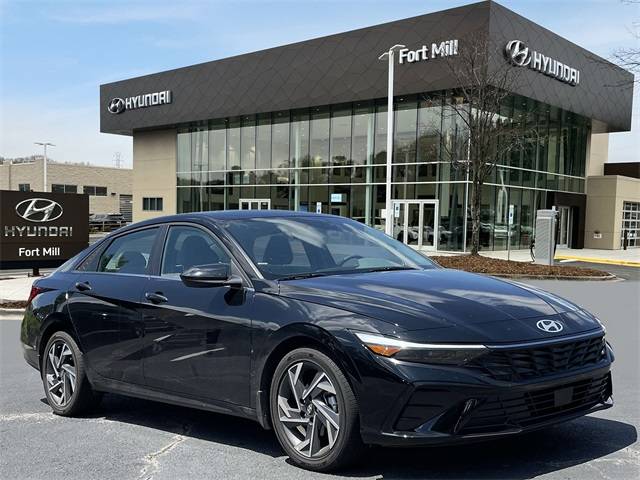 2025 Hyundai Elantra SEL Convenience — Sedan — 4,367 mi — Fort Mill, SC