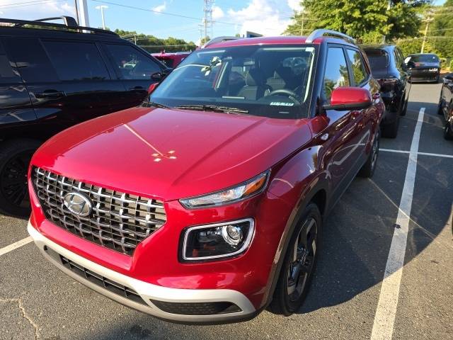 2024 Hyundai Venue Limited — SUV — 4,619 mi — Matthews, NC
