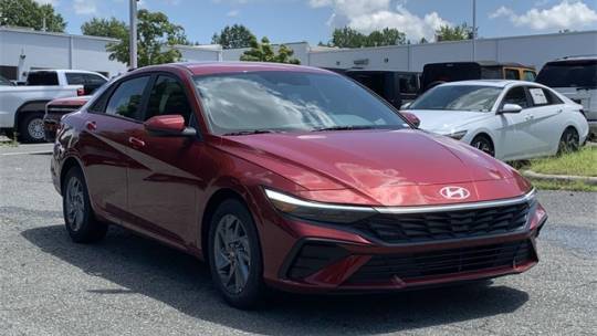 2024 Hyundai Elantra SEL — Sedan — 4,527 mi — Matthews, NC