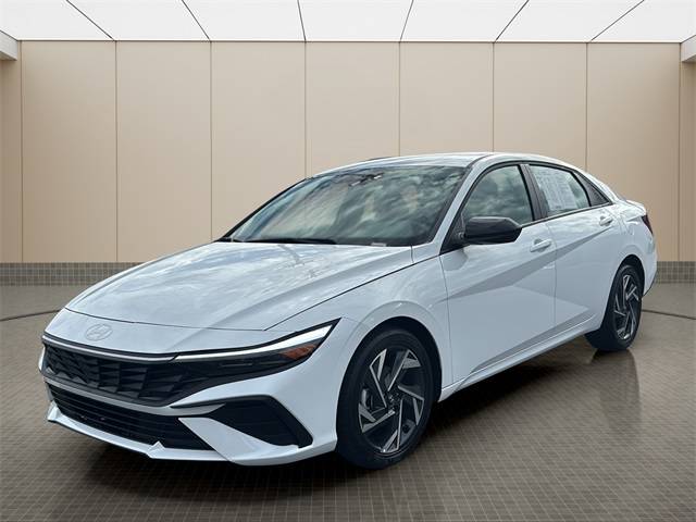 2025 Hyundai Elantra SEL Sport — Sedan — 3,620 mi — Matthews, NC
