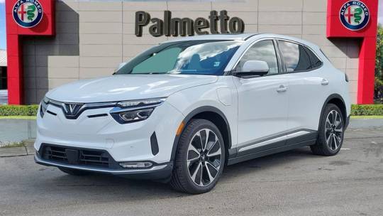 2025 VinFast VF8 Plus