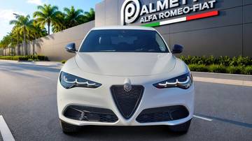 2025 Alfa Romeo Stelvio Review | Pricing, Trims & Photos