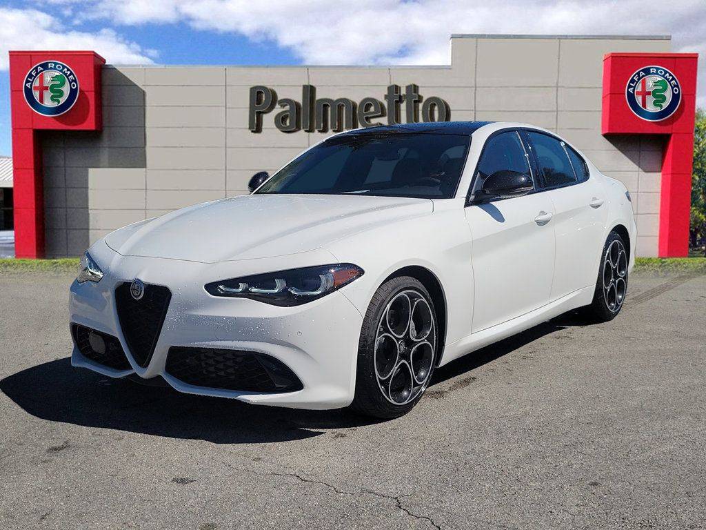 2026 Alfa Romeo Giulia Base