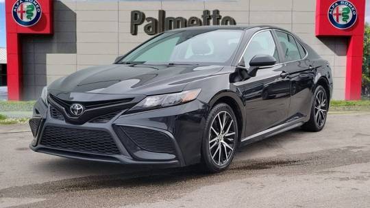 2021 Toyota Camry SE — Sedan — 47,679 mi — Miami, FL