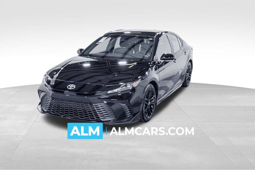 2025 Toyota Camry Hybrid SE — Sedan — 31,454 mi — Union City, GA