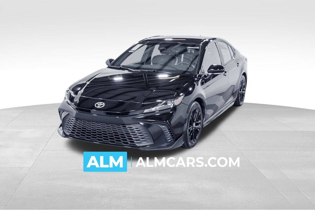 2025 Toyota Camry Hybrid SE — Sedan — 42,493 mi — Union City, GA