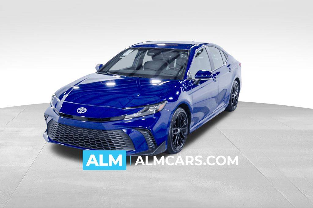 2025 Toyota Camry Hybrid SE — Sedan — 35,033 mi — Union City, GA